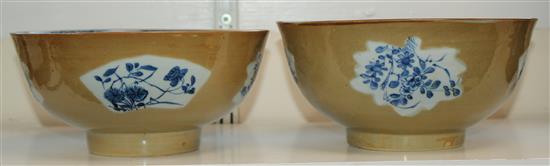 Two Chinese Batavia ware bowls, Qianlong period, 22.5 and 23cm, largest bowl cracked